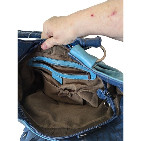 GG..ing Blue Flower with Feathers Crossbody Shoulder Bag Adjustable Faux Leather - Picture 9 of 16